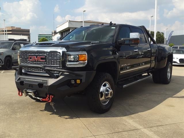 2018 GMC Sierra 3500HD Denali