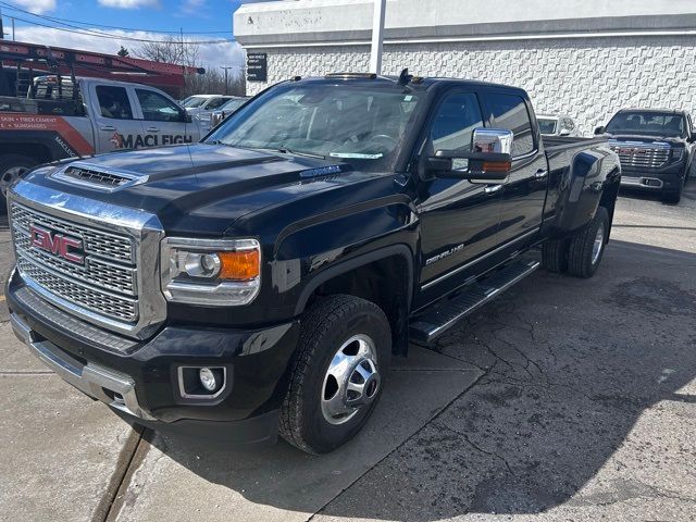 2018 GMC Sierra 3500HD Denali