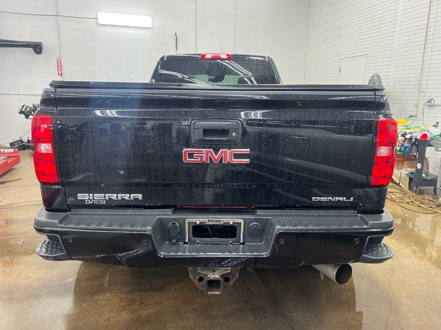 2018 GMC Sierra 3500HD Denali