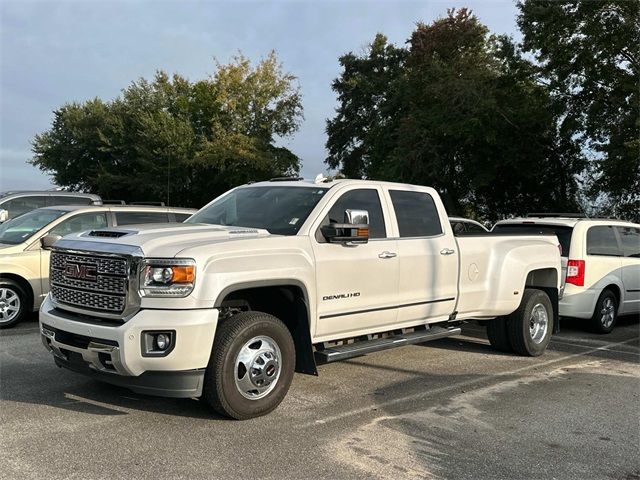 2018 GMC Sierra 3500HD Denali