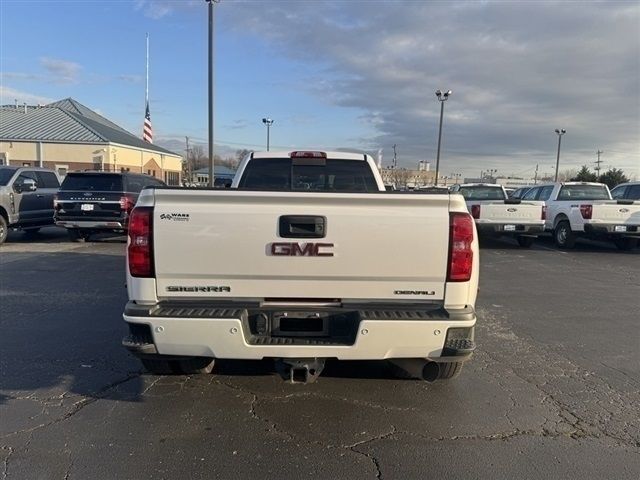 2018 GMC Sierra 3500HD Denali