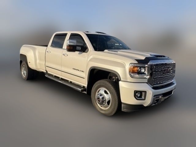 2018 GMC Sierra 3500HD Denali