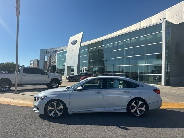 2018 Honda Accord Touring 1.5T