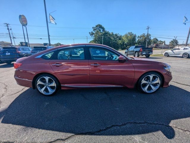 2018 Honda Accord Touring 1.5T