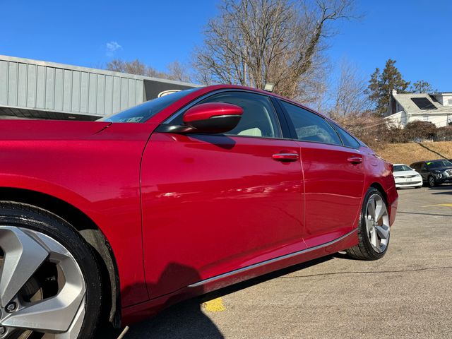 2018 Honda Accord Touring 1.5T