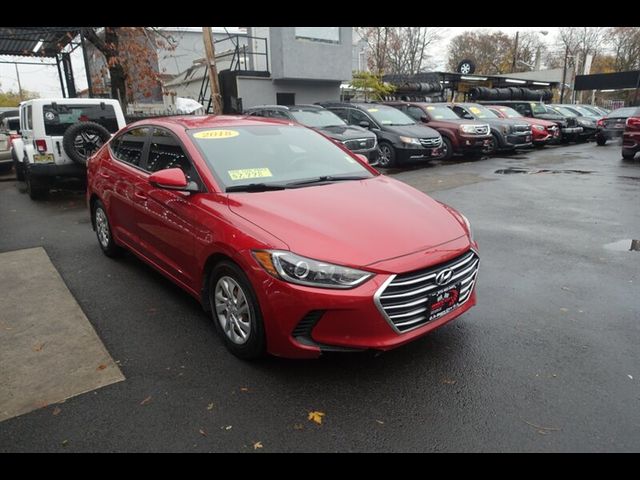 2018 Hyundai Elantra SE
