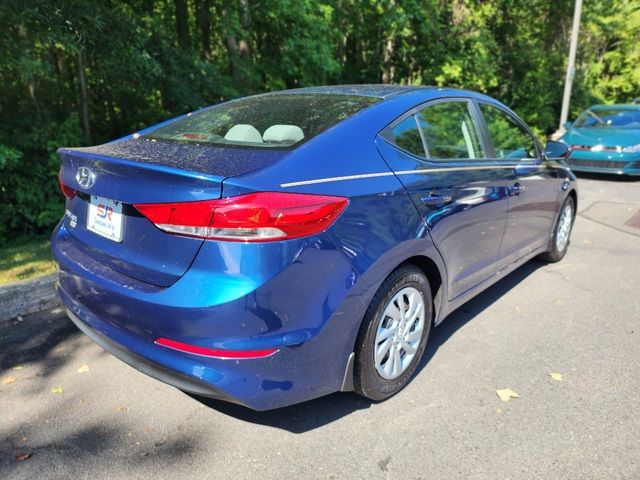 2018 Hyundai Elantra SE