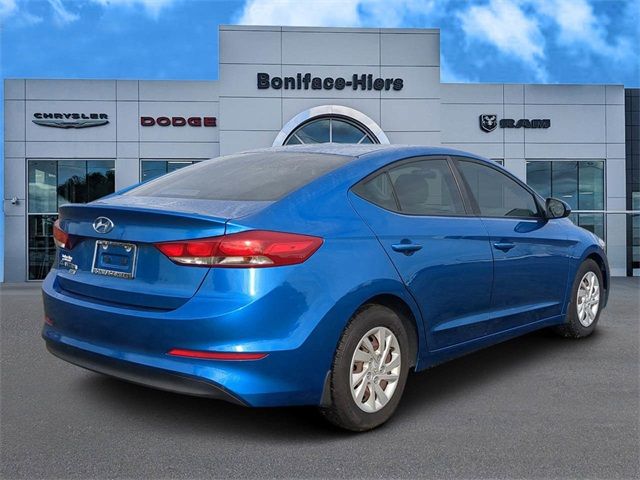 2018 Hyundai Elantra SE