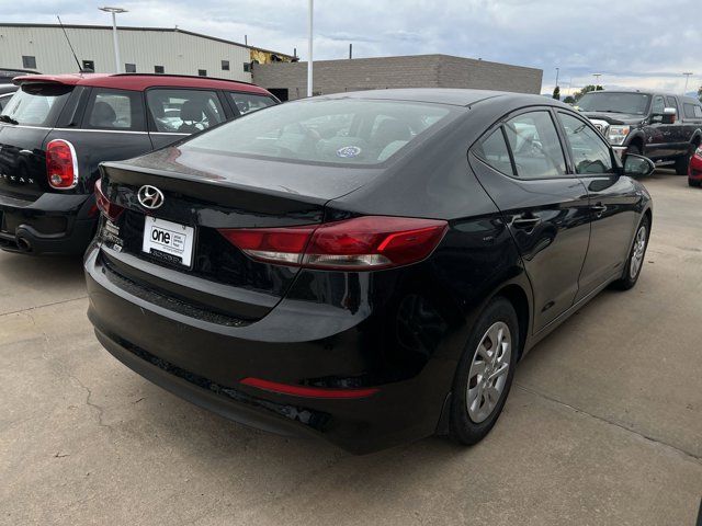 2018 Hyundai Elantra SE