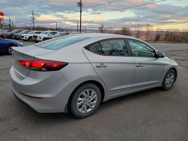 2018 Hyundai Elantra SE