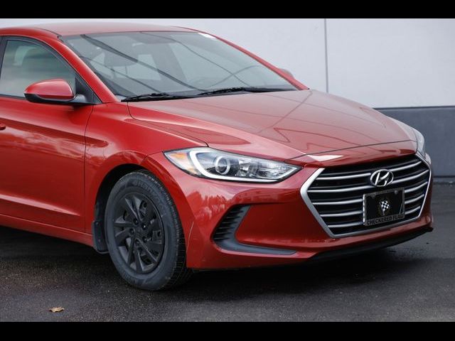 2018 Hyundai Elantra SE