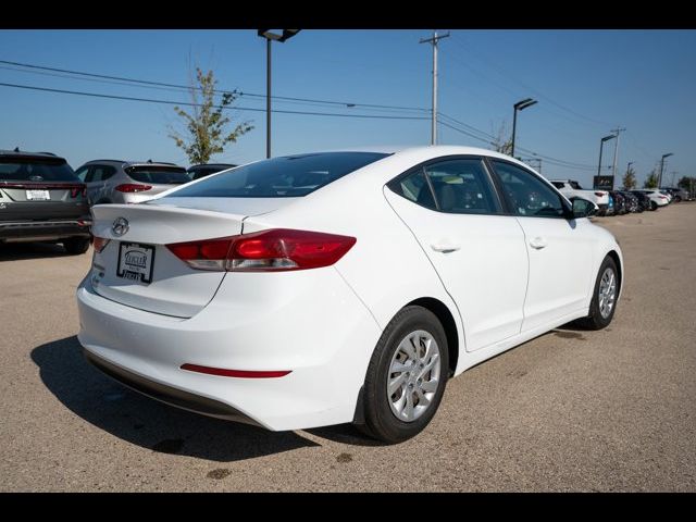 2018 Hyundai Elantra SE