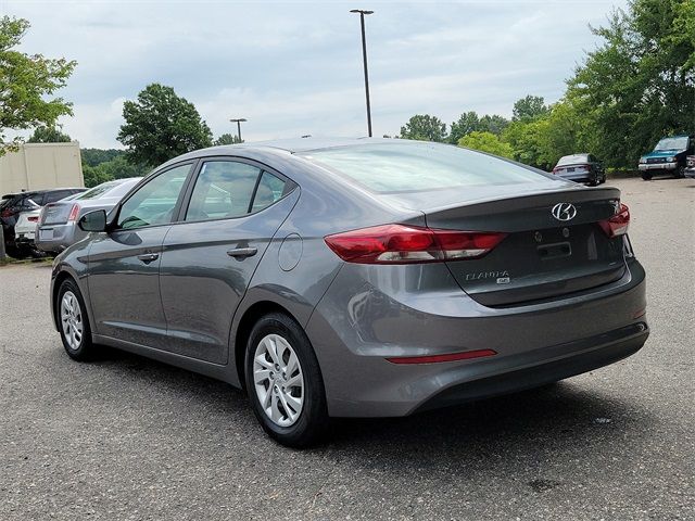 2018 Hyundai Elantra SE