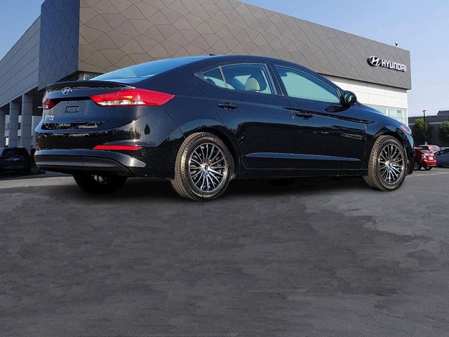 2018 Hyundai Elantra SE