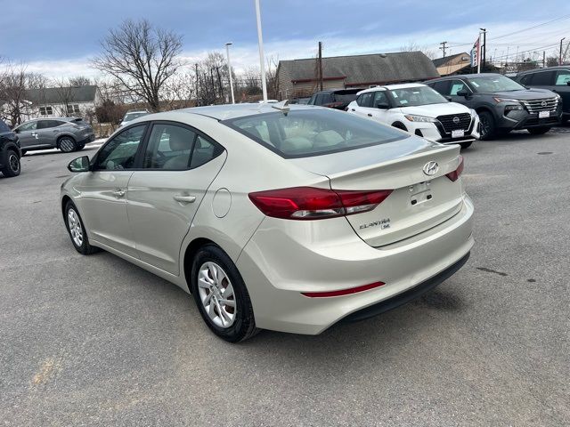 2018 Hyundai Elantra SE