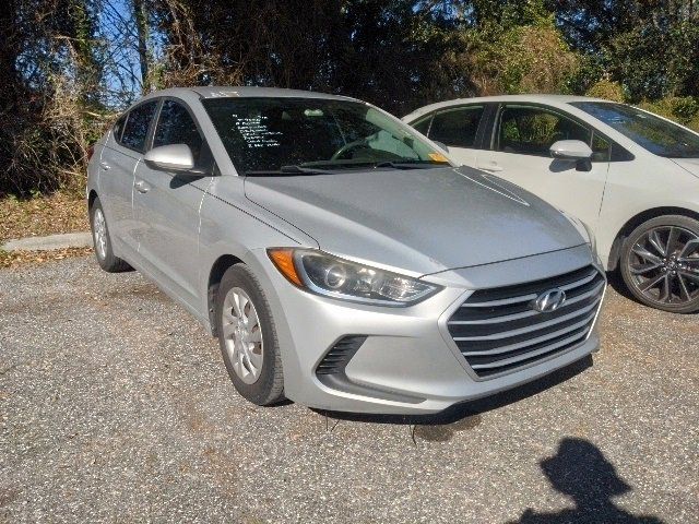 2018 Hyundai Elantra SE