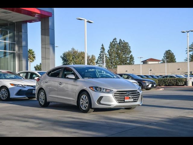 2018 Hyundai Elantra SE