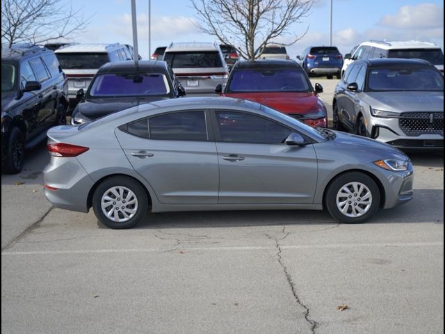 2018 Hyundai Elantra SE