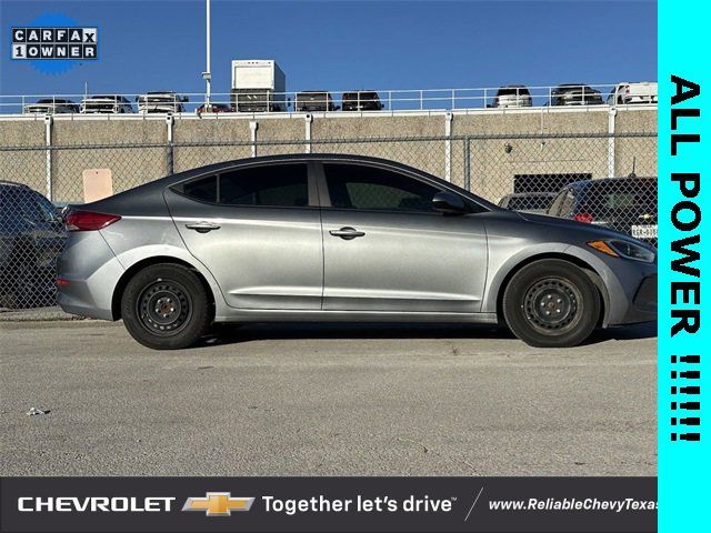 2018 Hyundai Elantra SE