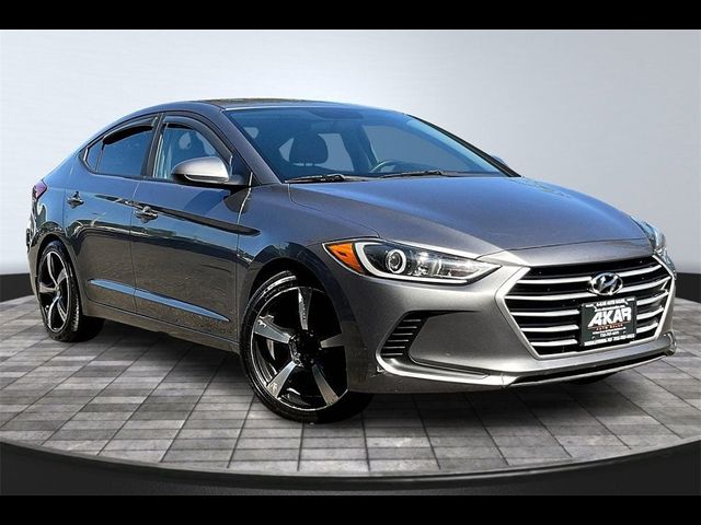 2018 Hyundai Elantra SE