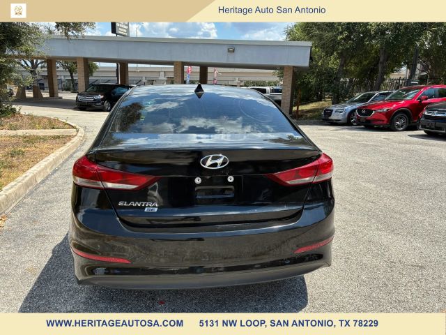 2018 Hyundai Elantra SE