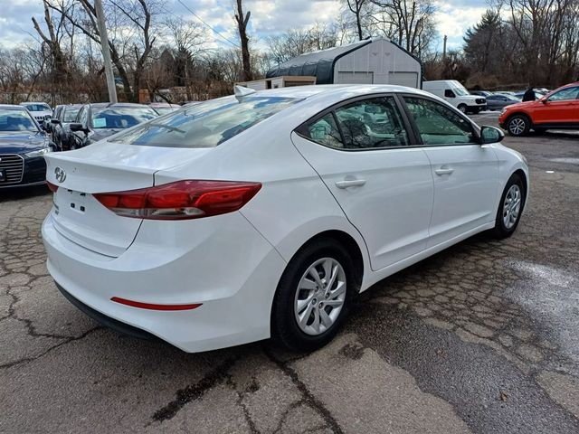 2018 Hyundai Elantra SE