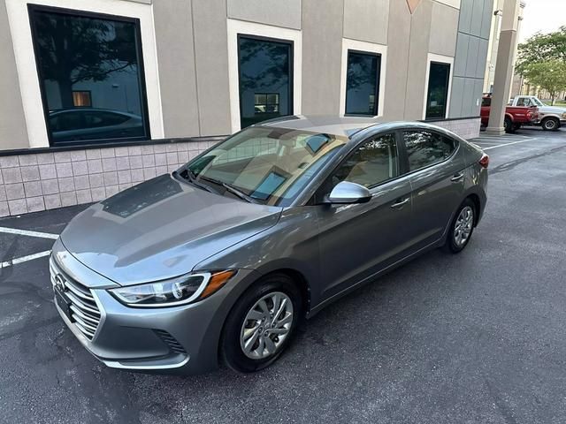 2018 Hyundai Elantra SE