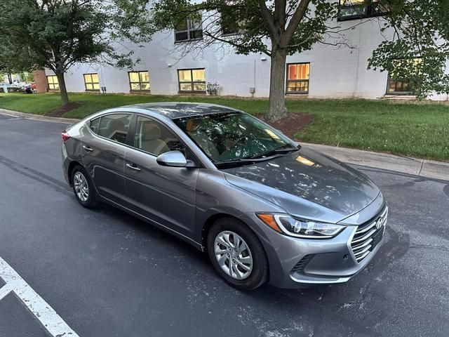 2018 Hyundai Elantra SE