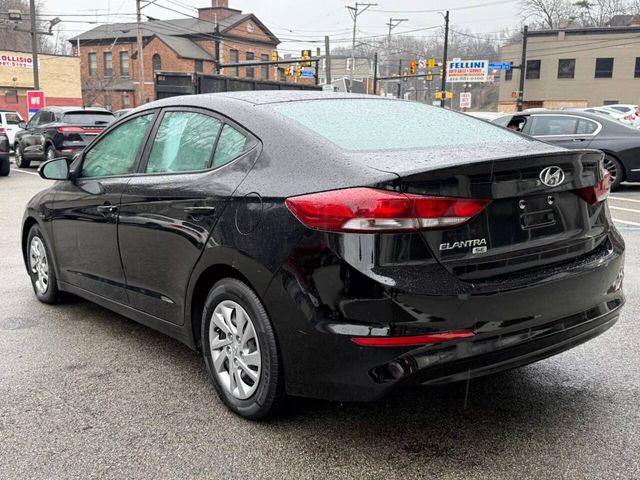 2018 Hyundai Elantra SE