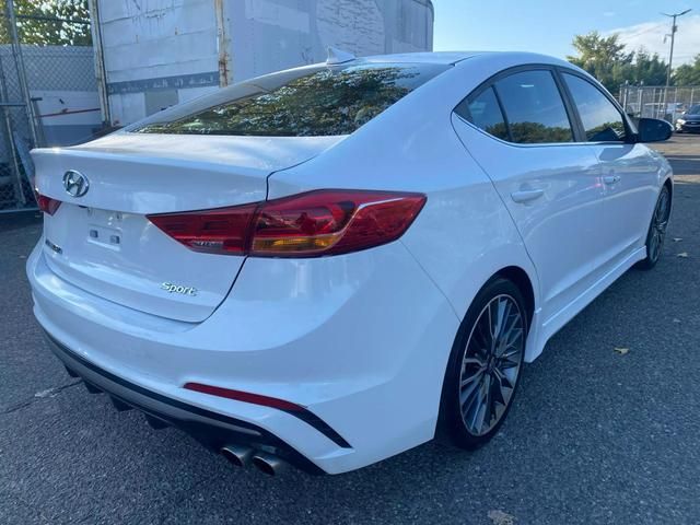 2018 Hyundai Elantra Sport