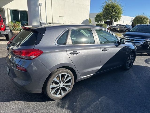 2018 Hyundai Elantra GT Base