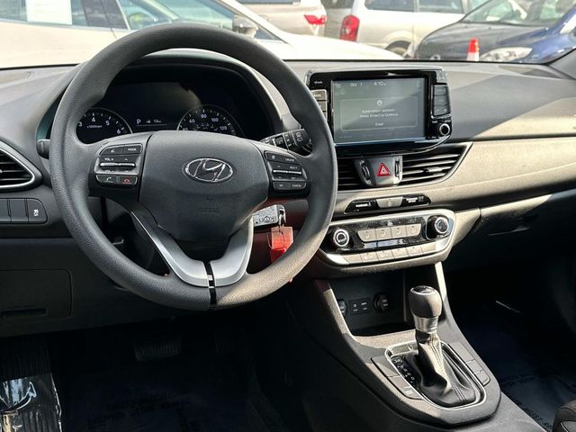 2018 Hyundai Elantra GT Base