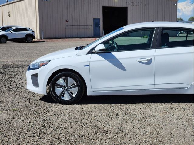 2018 Hyundai Ioniq Hybrid Blue