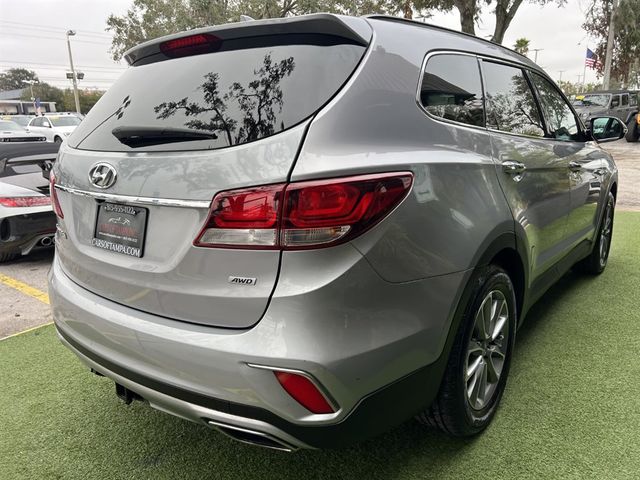 2018 Hyundai Santa Fe SE