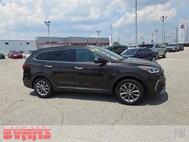 2018 Hyundai Santa Fe SE