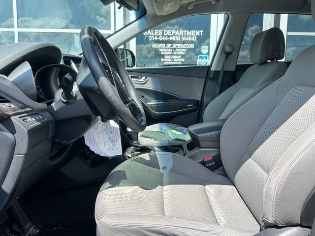 2018 Hyundai Santa Fe SE