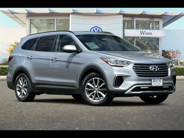 2018 Hyundai Santa Fe SE