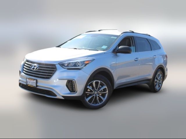 2018 Hyundai Santa Fe SE