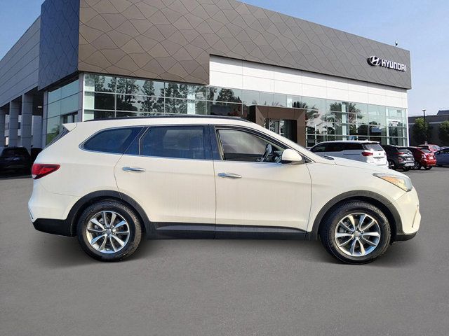 2018 Hyundai Santa Fe SE