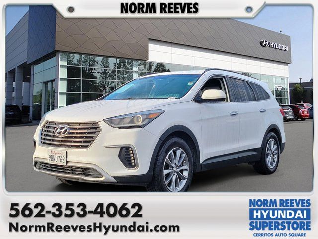 2018 Hyundai Santa Fe SE