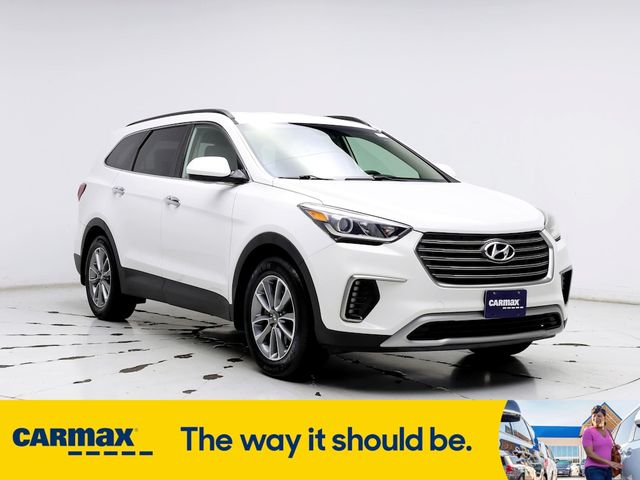 2018 Hyundai Santa Fe SE