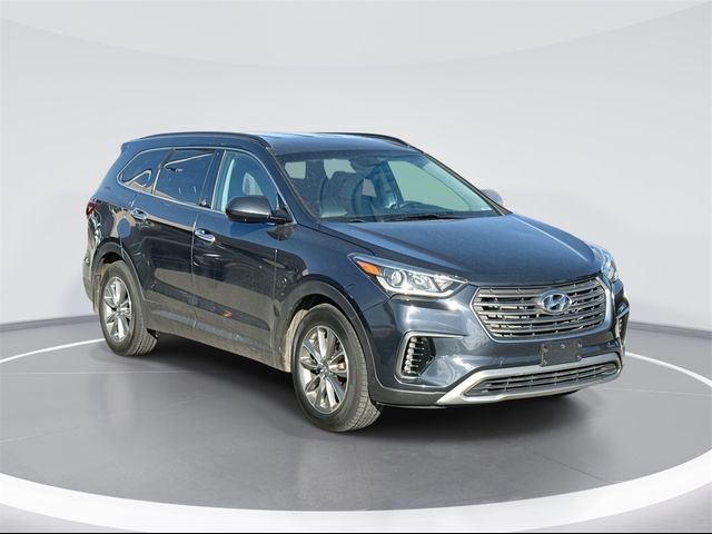 2018 Hyundai Santa Fe SE