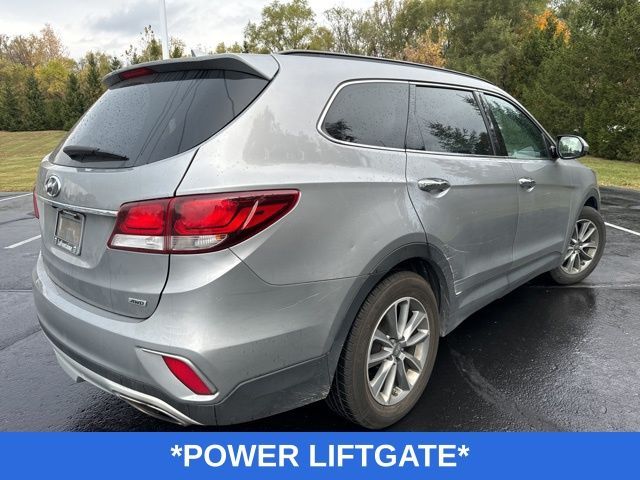 2018 Hyundai Santa Fe SE