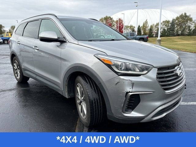 2018 Hyundai Santa Fe SE