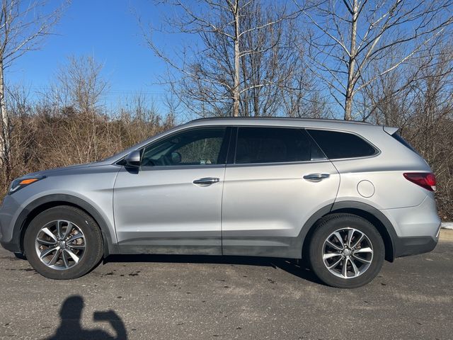 2018 Hyundai Santa Fe SE