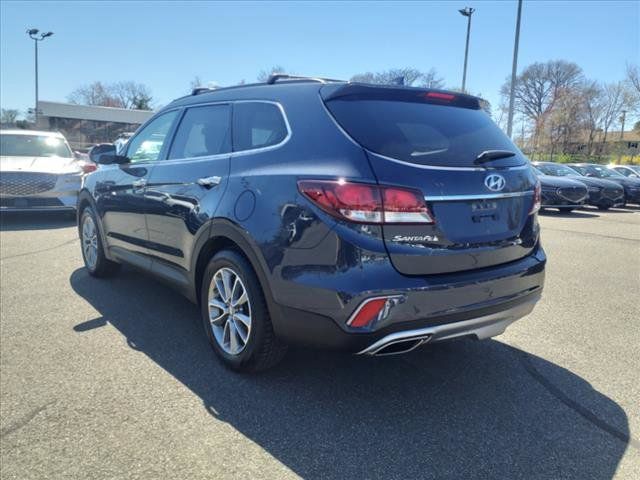 2018 Hyundai Santa Fe SE