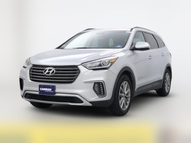 2018 Hyundai Santa Fe SE