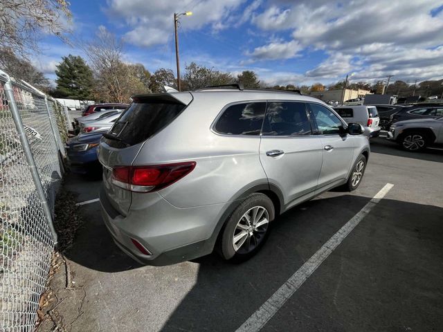 2018 Hyundai Santa Fe SE