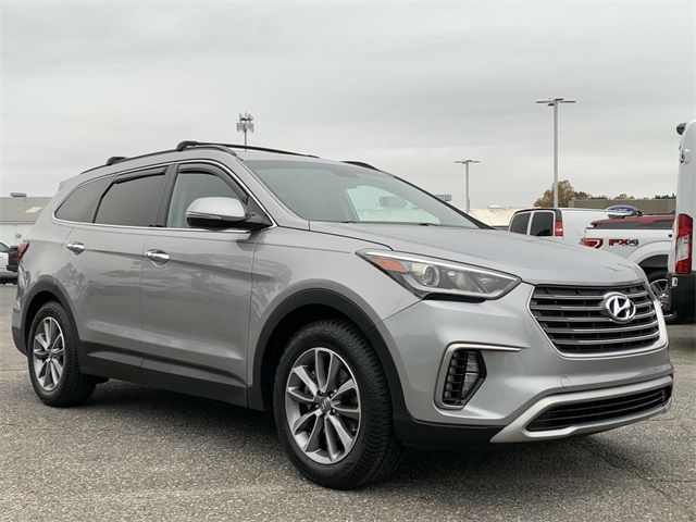 2018 Hyundai Santa Fe SE