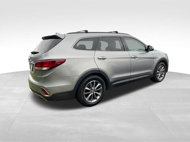 2018 Hyundai Santa Fe SE